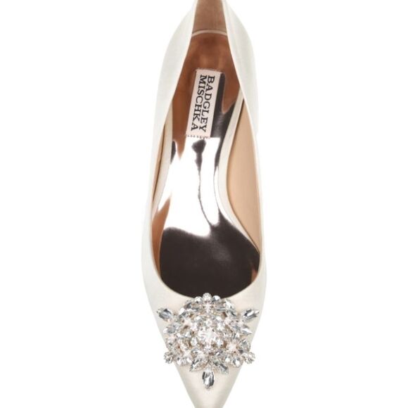 BADGLEY MISCHKA Vail Ivory Satin Kitten Heel Pump - Picture 1 of 15